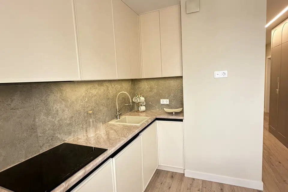 Продаётся 2-комнатная квартира, 58.3 м²