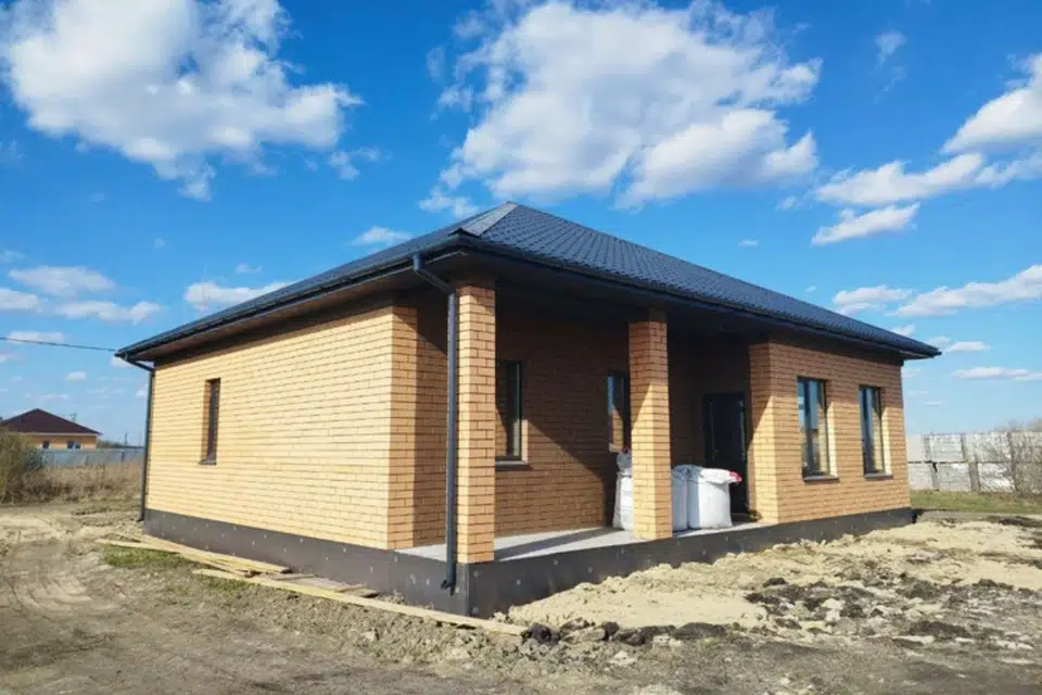 Продаётся 1-этажный дом, 100 м²