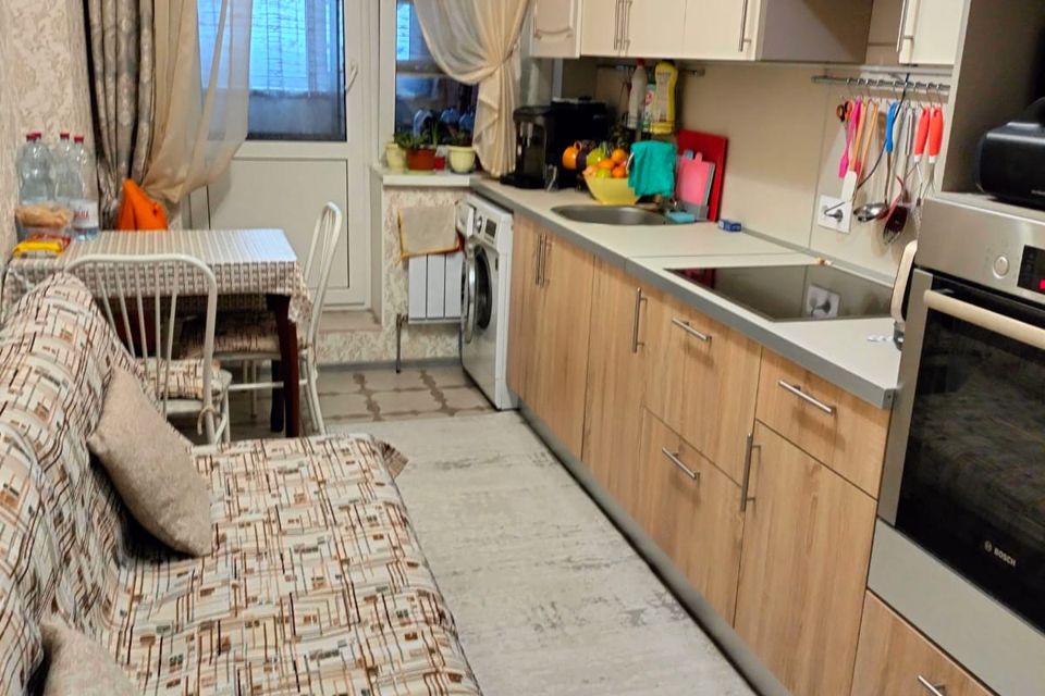 Продаётся 1-комнатная квартира, 41.2 м²