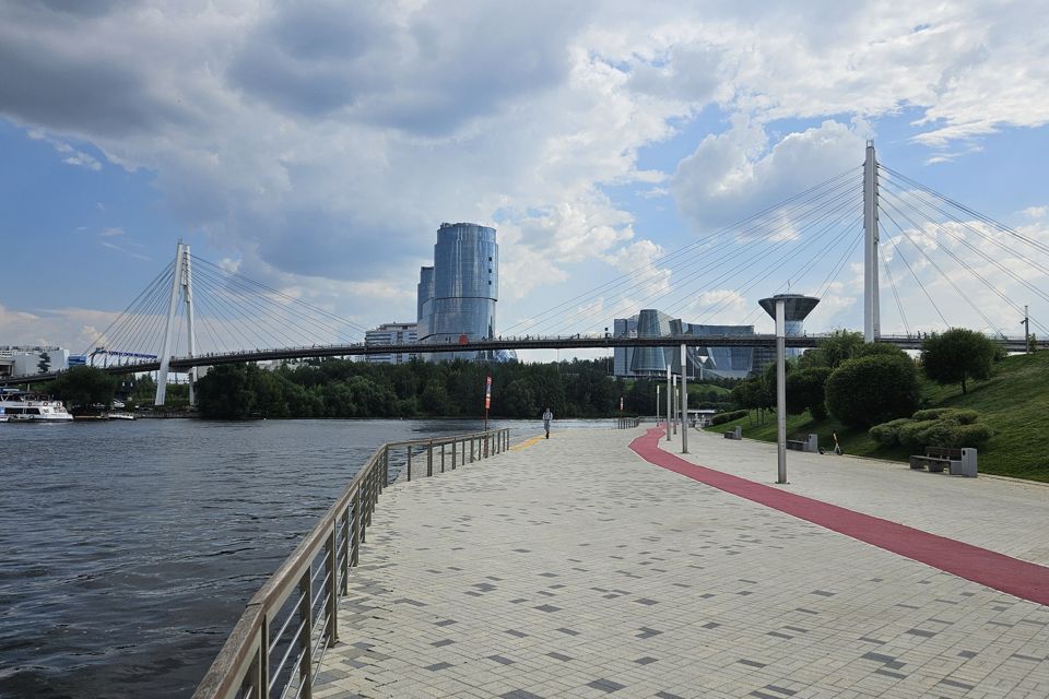 Продаётся 3-комнатная квартира, 96 м²