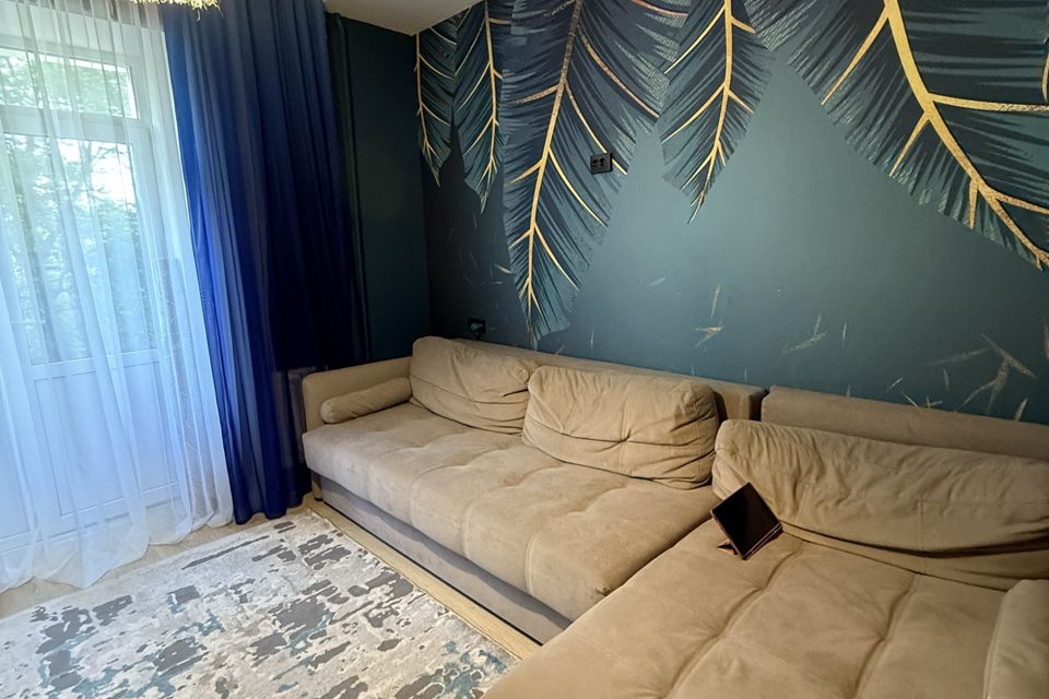 Продаётся 2-комнатная квартира, 56.9 м²