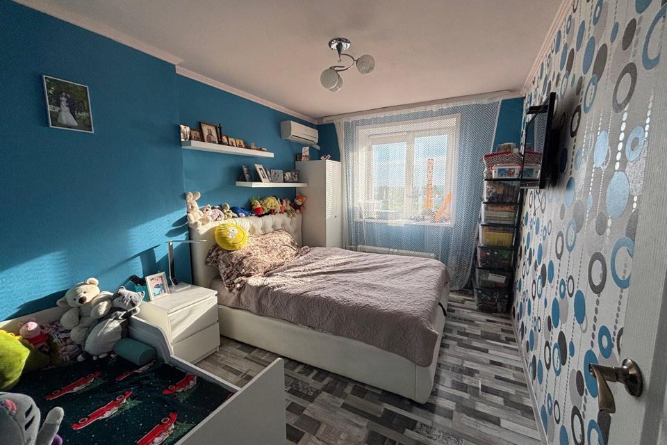 Продаётся 3-комнатная квартира, 61.6 м²