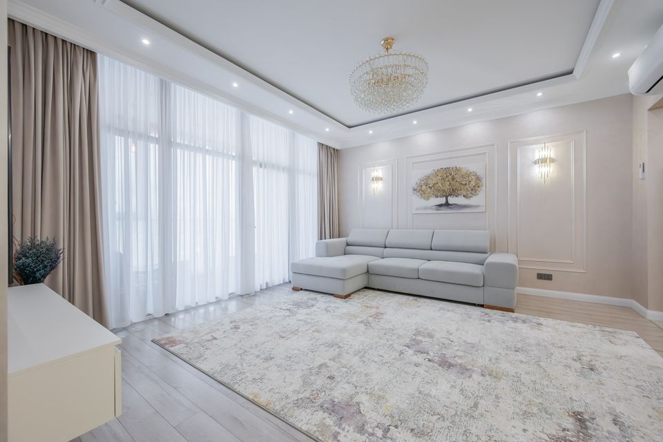 Продаётся 3-комнатная квартира, 119.9 м²