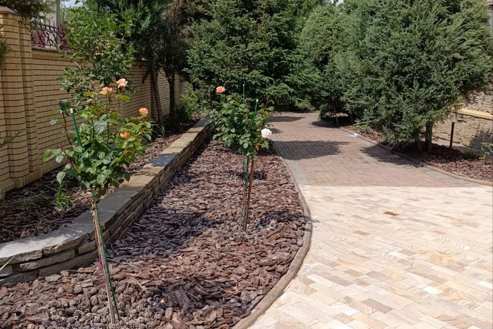 Продаётся 2-этажный дом, 370 м²