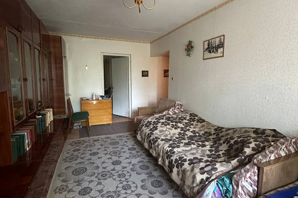 Продаётся 3-комнатная квартира, 65.9 м²
