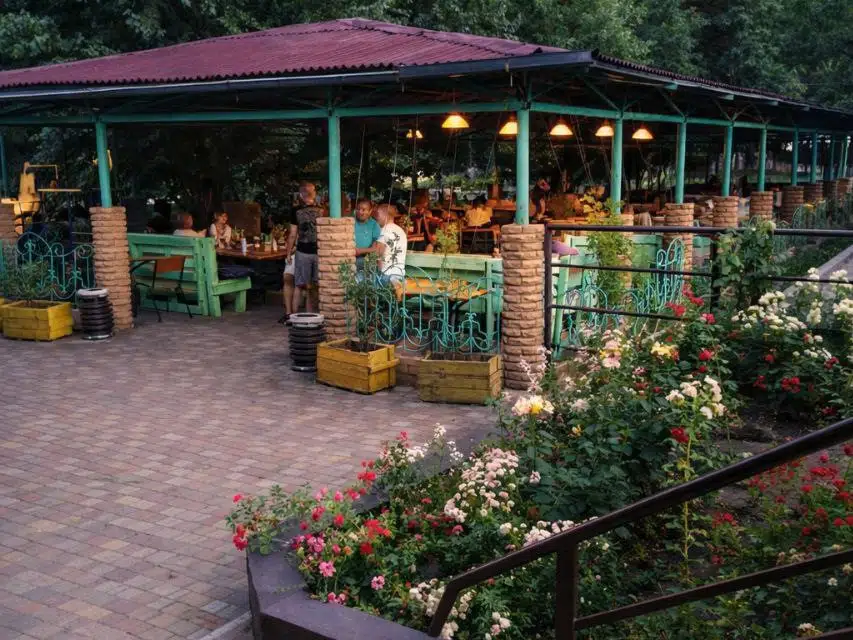 Продаётся помещение общ. питания, 1700 м²