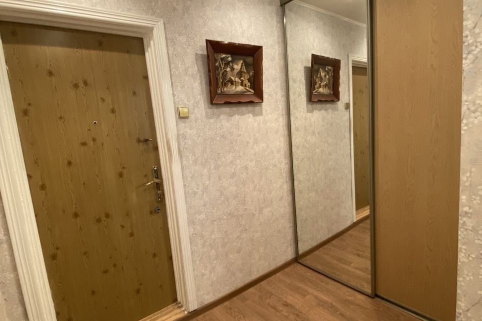 Продаётся 1-комнатная квартира, 41.7 м²