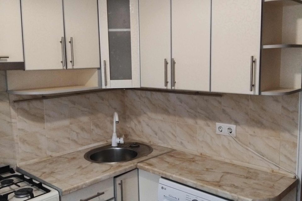 Продаётся 3-комнатная квартира, 53.2 м²