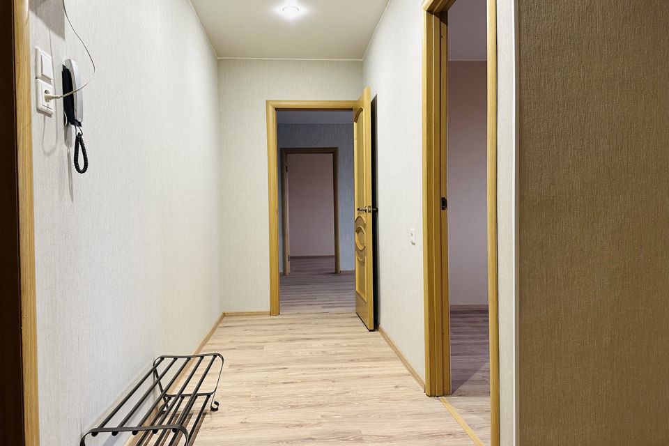 Продаётся 3-комнатная квартира, 67.8 м²