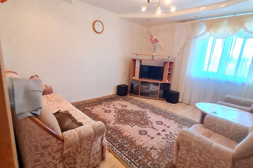 Продаётся 3-комнатная квартира, 60.5 м²