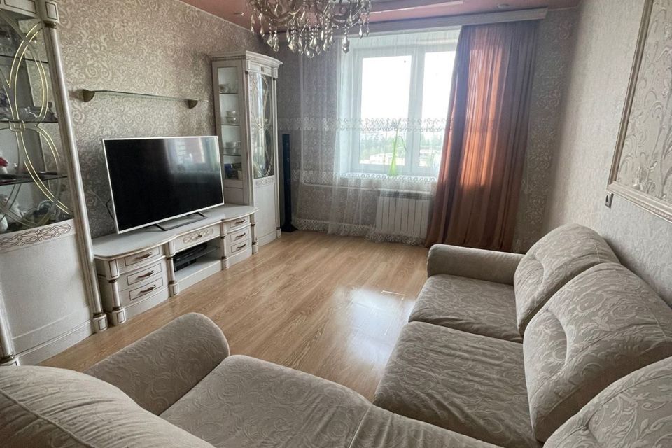 Продаётся 4-комнатная квартира, 108.3 м²