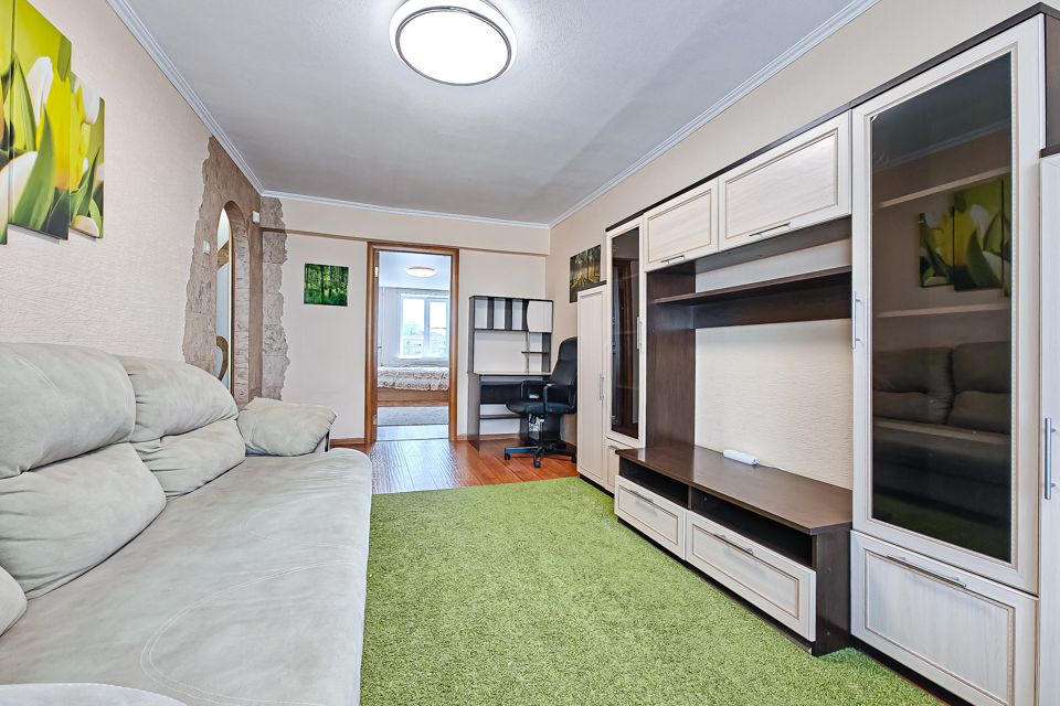 Продаётся 3-комнатная квартира, 55.8 м²
