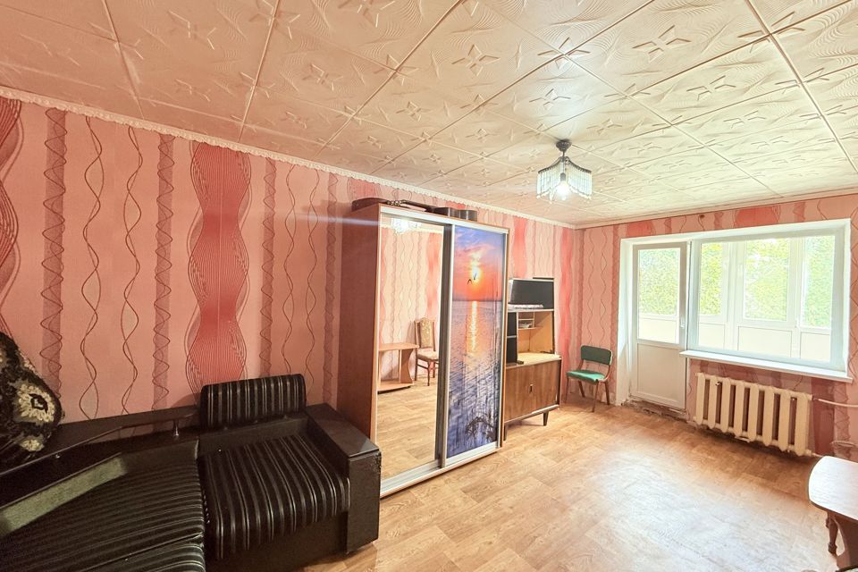 Продаётся 1-комнатная квартира, 34 м²