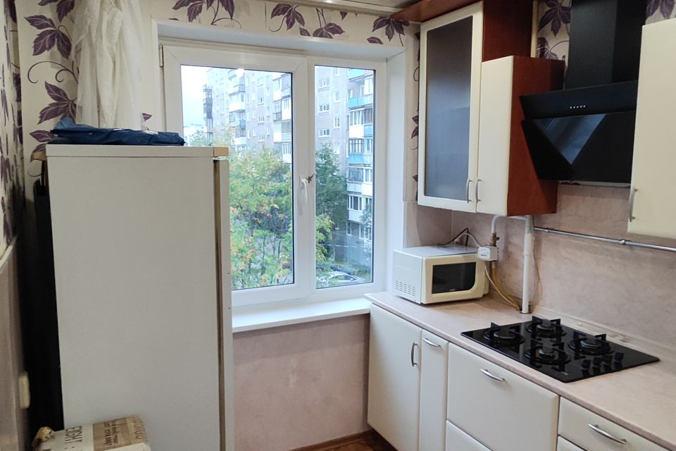 Продаётся 2-комнатная квартира, 43.6 м²