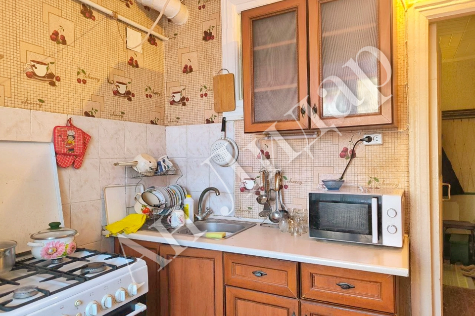 Продаётся 2-комнатная квартира, 43.8 м²