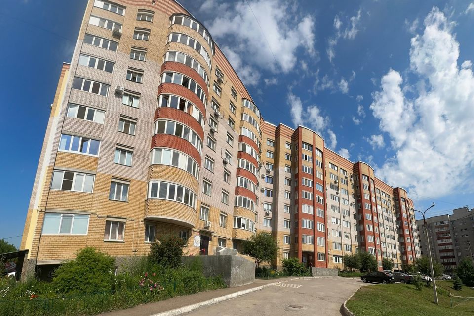 Продаётся 3-комнатная квартира, 74.8 м²