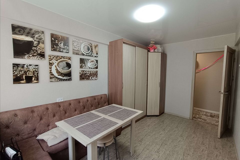 Продаётся 3-комнатная квартира, 59.3 м²