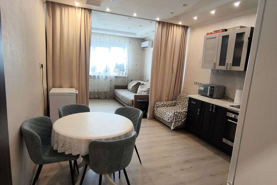 Продаётся 2-комнатная квартира, 50.5 м²