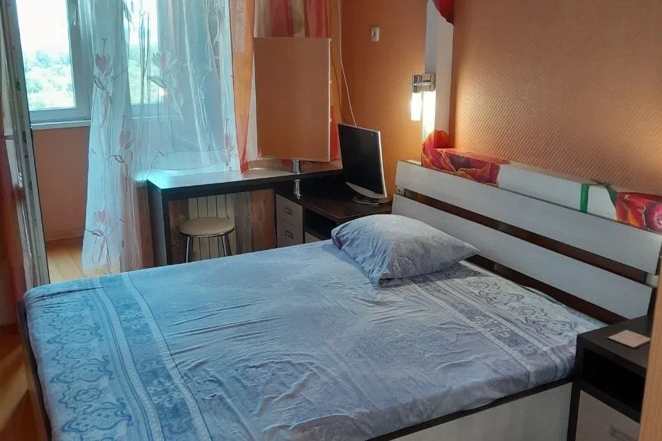 Продаётся 3-комнатная квартира, 60 м²