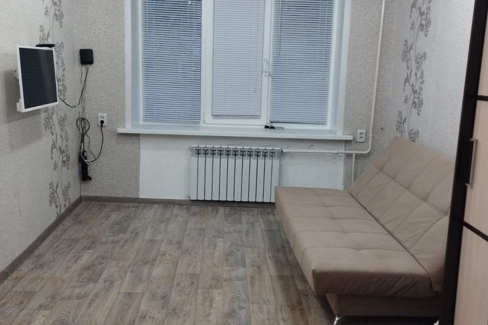 Продаётся комната в 1-комн. квартире, 19 м²