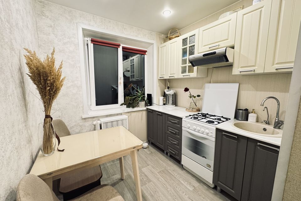 Продаётся 3-комнатная квартира, 47 м²