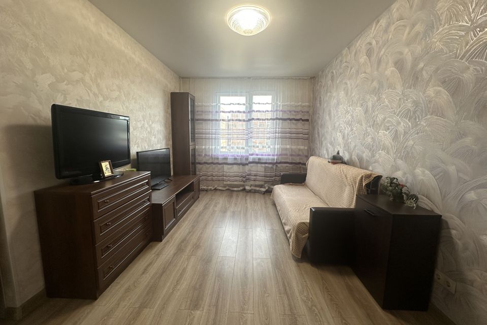 Продаётся 2-комнатная квартира, 42.8 м²