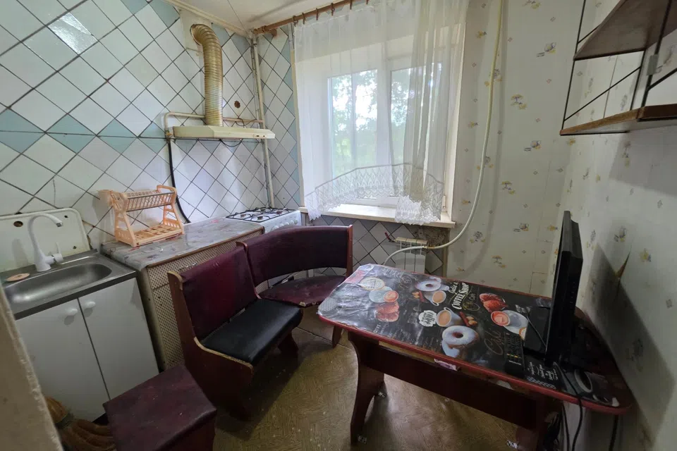 Продаётся 3-комнатная квартира, 58 м²
