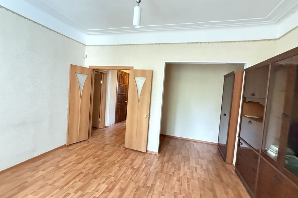 Продаётся 2-комнатная квартира, 60 м²