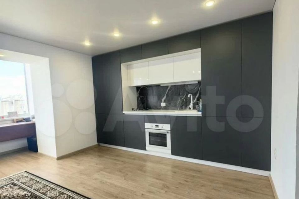 Продаётся 1-комнатная квартира, 49.3 м²