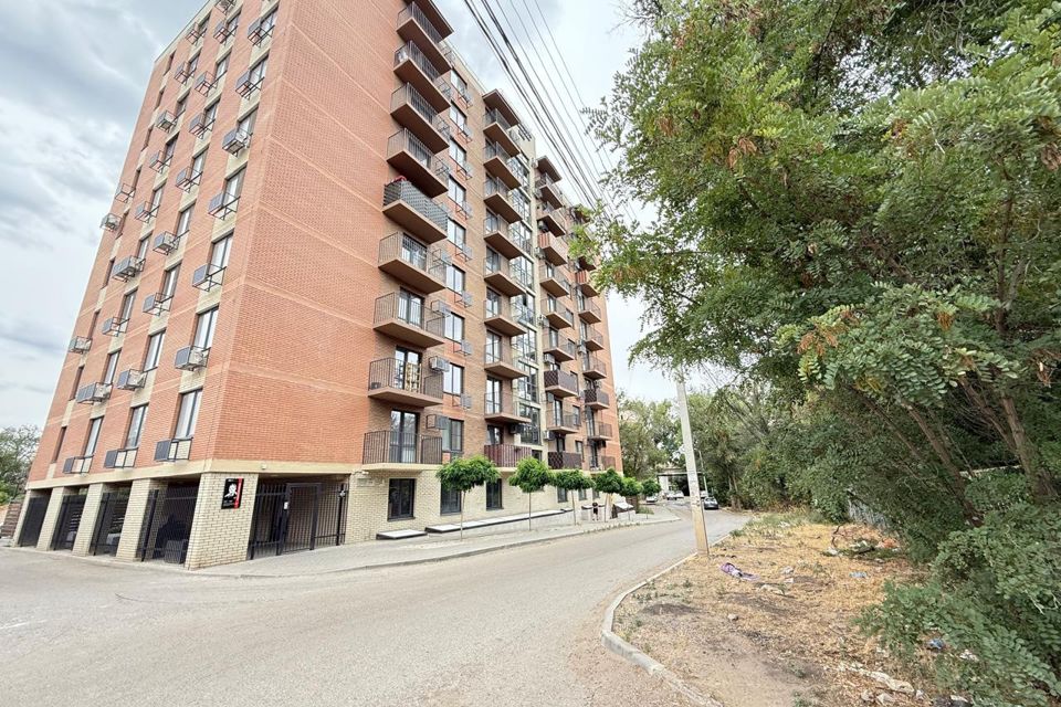Продаётся 2-комнатная квартира, 64.1 м²