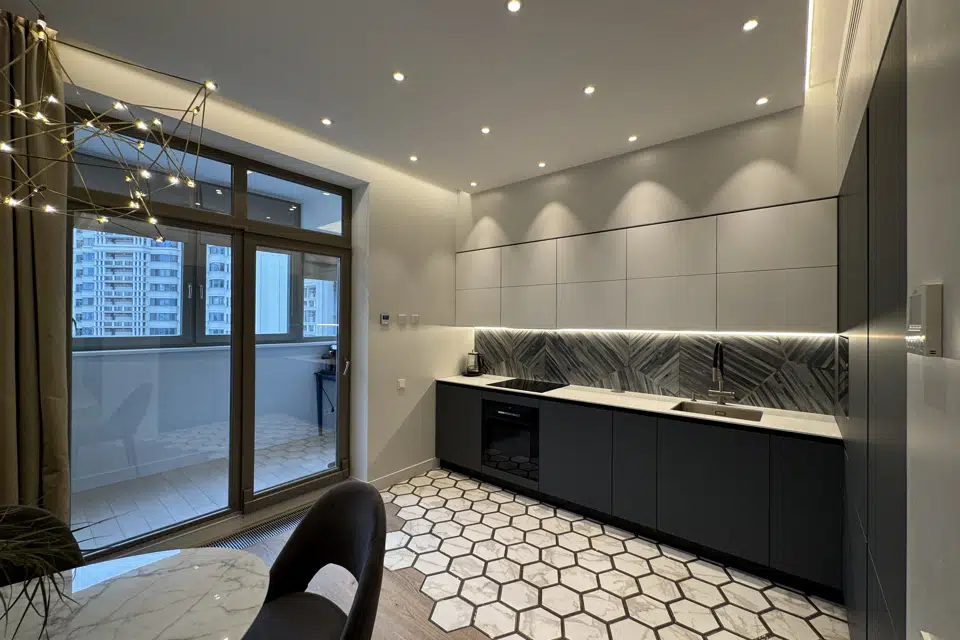 Продаётся 3-комнатная квартира, 126.2 м²