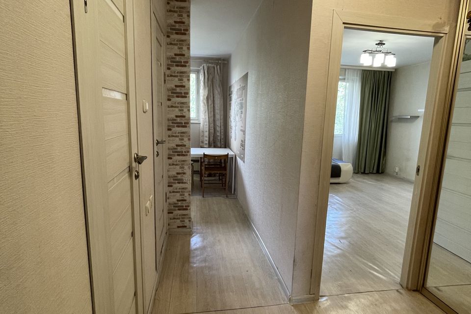 Продаётся 1-комнатная квартира, 39.1 м²