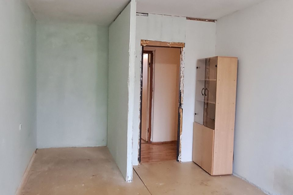 Продаётся 3-комнатная квартира, 60 м²