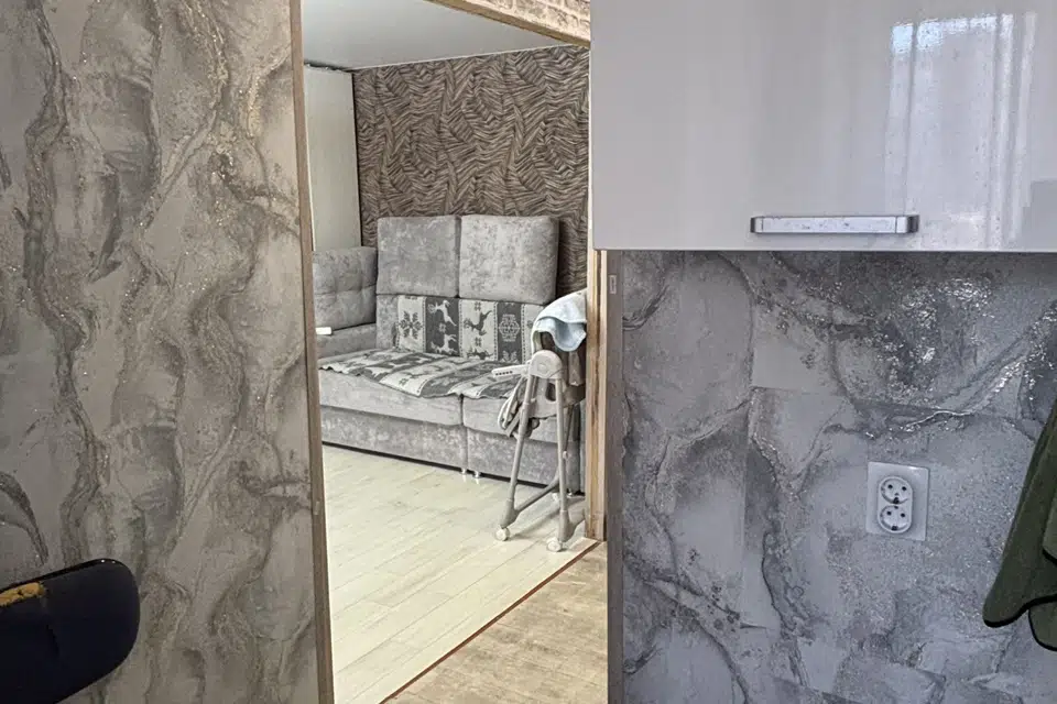 Продаётся 2-комнатная квартира, 42.4 м²