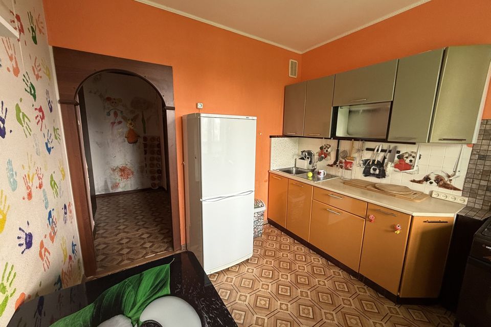 Продаётся 1-комнатная квартира, 38 м²