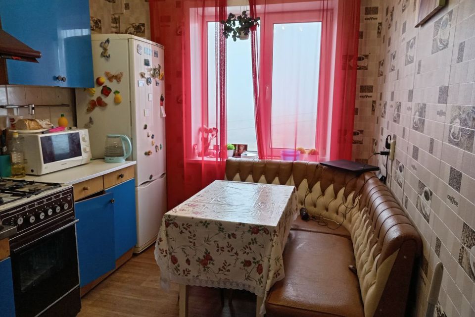 Продаётся 3-комнатная квартира, 62 м²