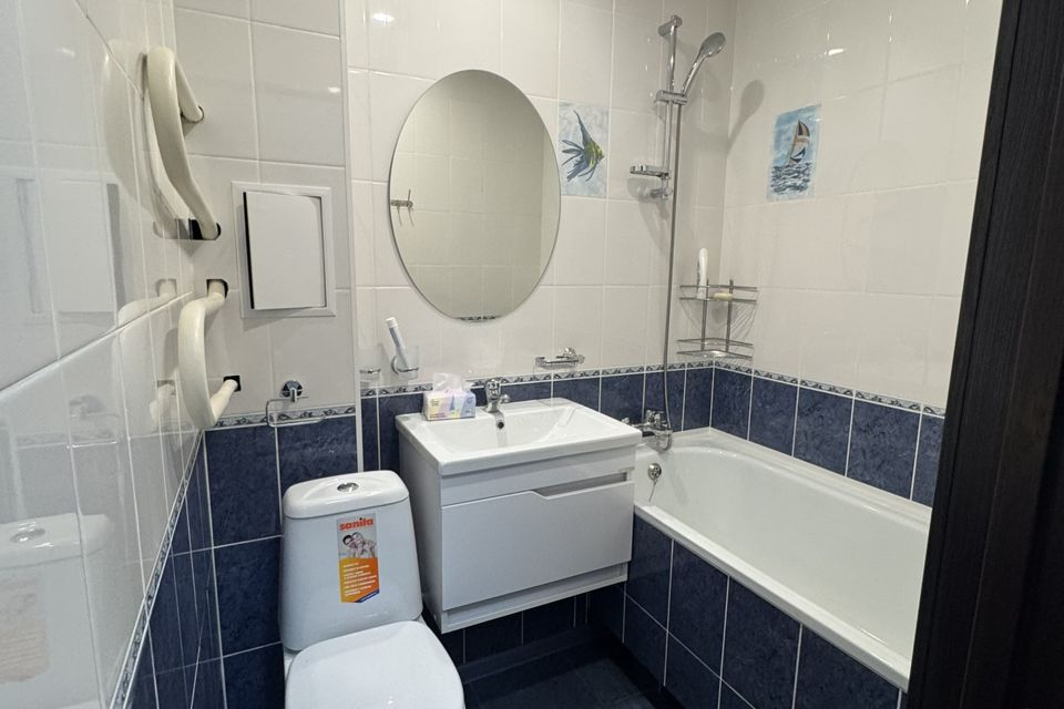 Продаётся 3-комнатная квартира, 56.5 м²