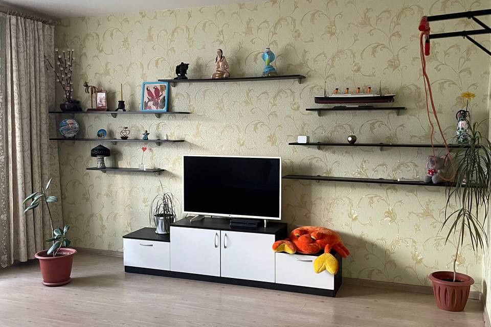 Продаётся 3-комнатная квартира, 67.2 м²