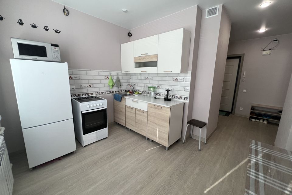 Продаётся 1-комнатная квартира, 37.2 м²