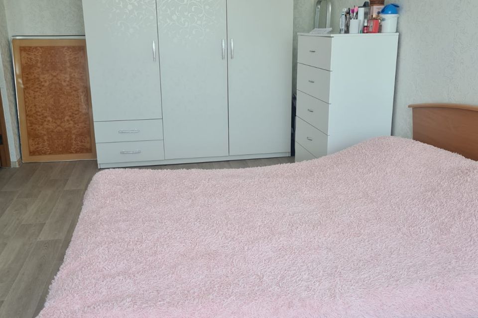 Продаётся 3-комнатная квартира, 61 м²