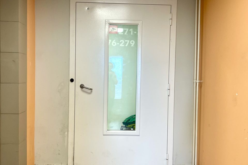 Продаётся 1-комнатная квартира, 35.8 м²