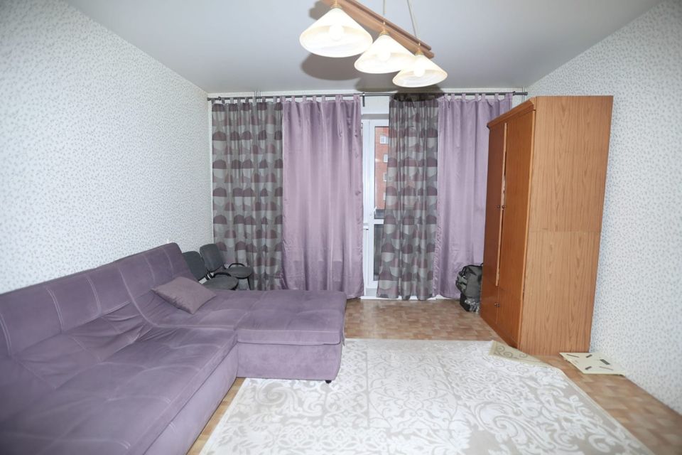 Продаётся 2-комнатная квартира, 72.5 м²