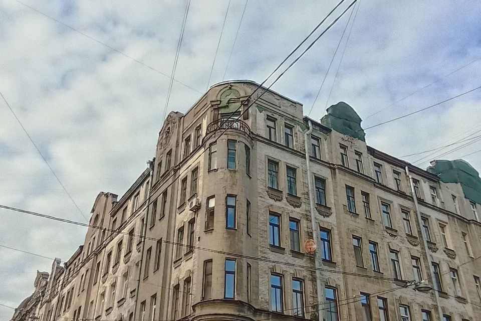 Сдаётся 2-комнатная квартира, 95 м²