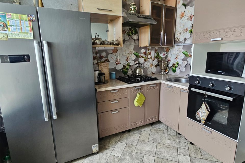 Продаётся 3-комнатная квартира, 72.5 м²