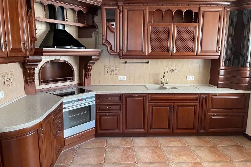 Продаётся 4-комнатная квартира, 124.9 м²