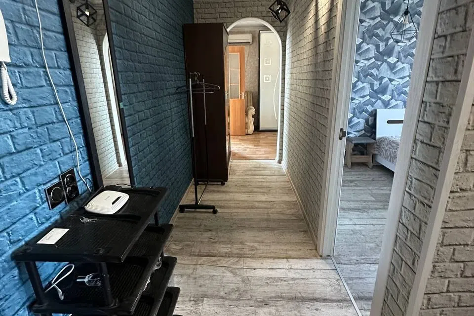 Продаётся 3-комнатная квартира, 50.8 м²
