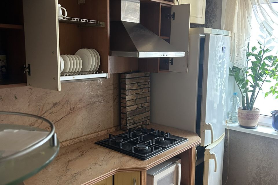 Сдаётся 2-комнатная квартира, 54 м²