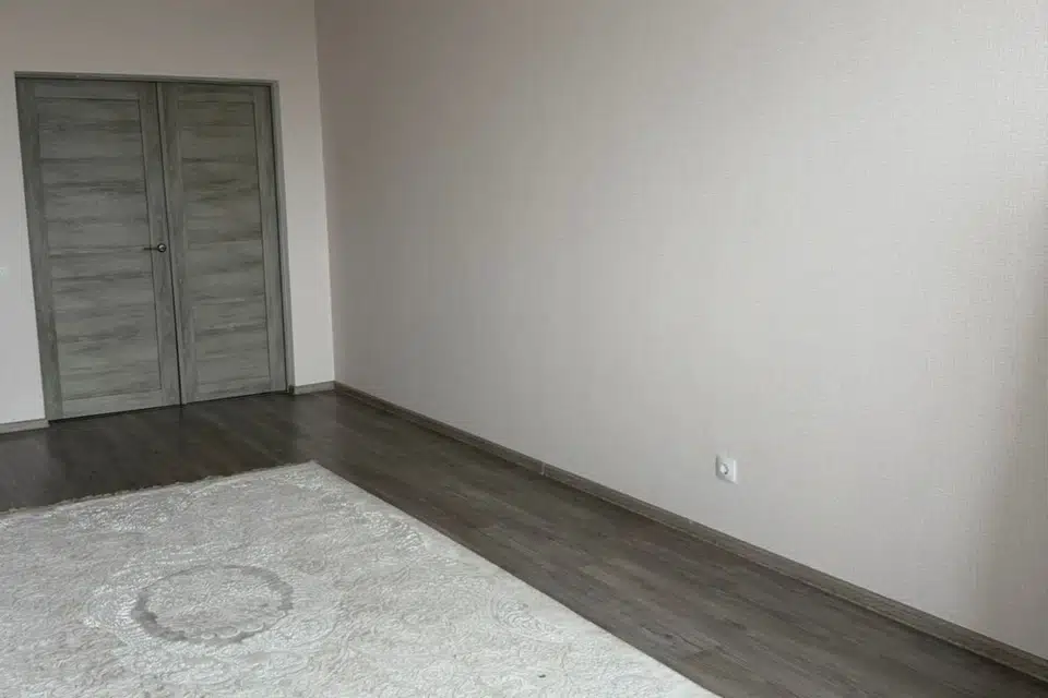 Продаётся 3-комнатная квартира, 90 м²