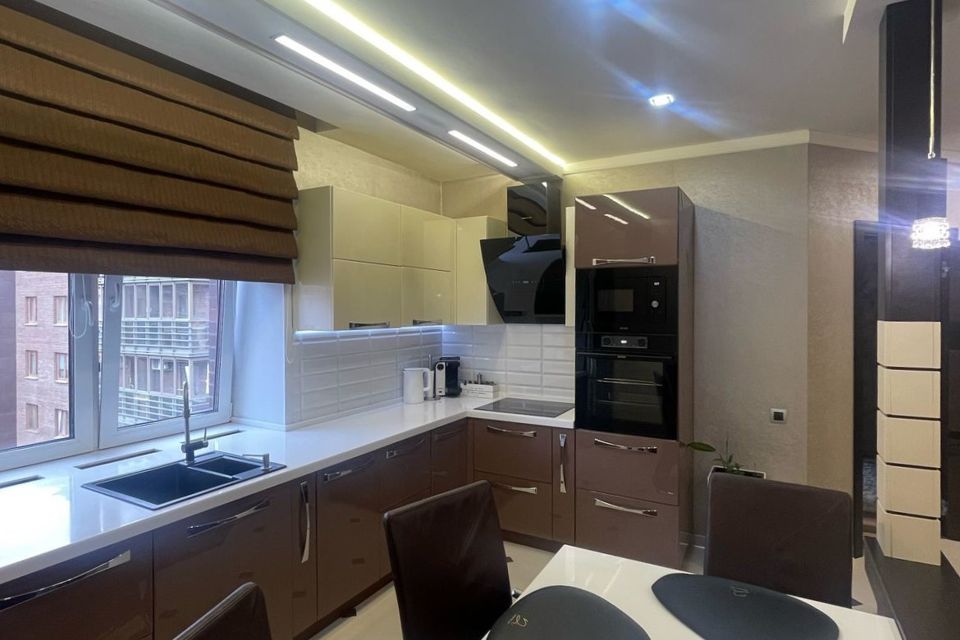 Продаётся 2-комнатная квартира, 70.5 м²