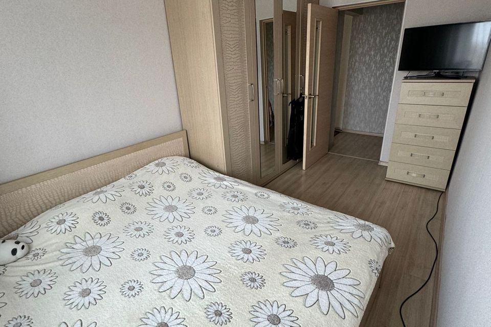 Продаётся 3-комнатная квартира, 56.9 м²